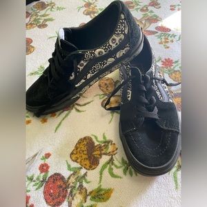 Vans sk8 low día de los muertos limited edition shoes worn